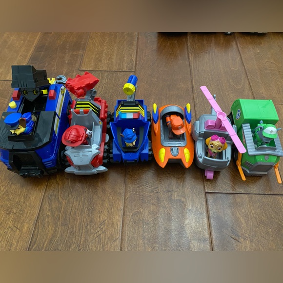 Paw Patrol Multi Truck Toy Set (Set #1) - Picture 3 of 3